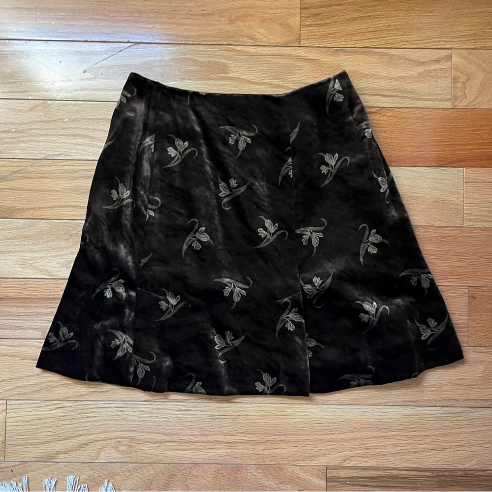 Vintage Brown Suede / Velvet Banana Republic mini Skirt with pleats size: 2